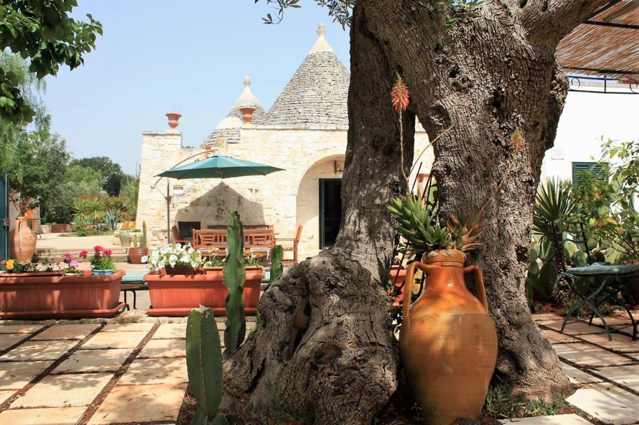 Trulli Fogliarella Guest House Ostuni Eksteriør bilde
