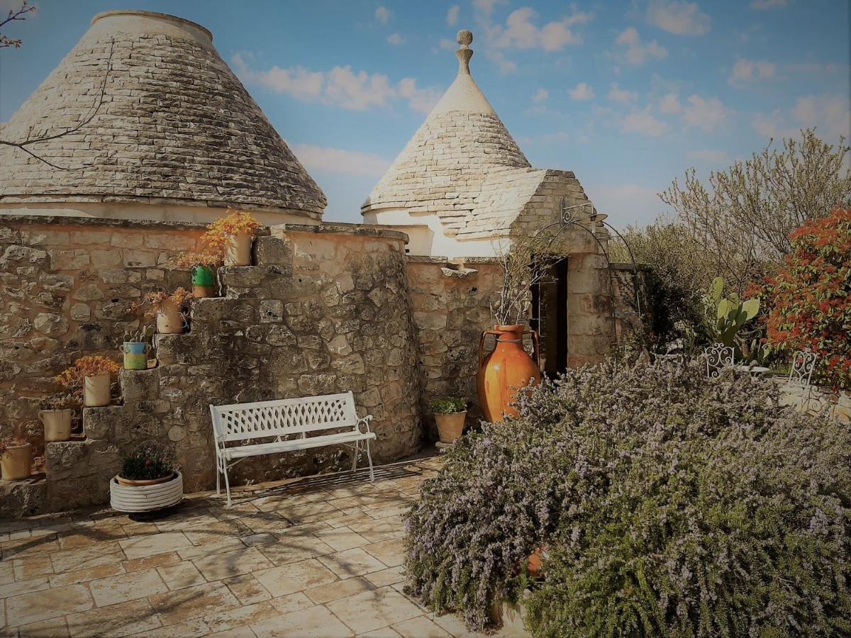 Trulli Fogliarella Guest House Ostuni Eksteriør bilde