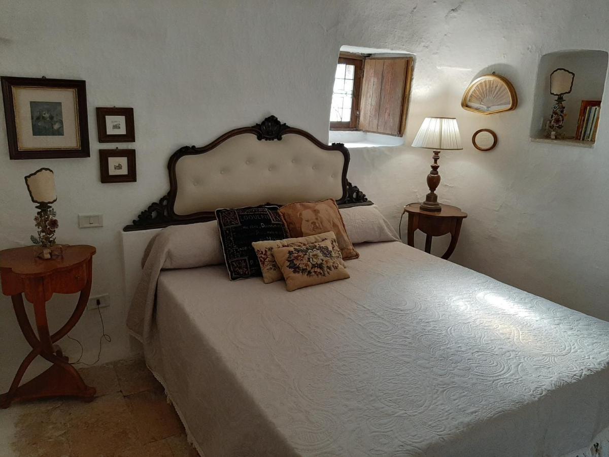 Trulli Fogliarella Guest House Ostuni Eksteriør bilde