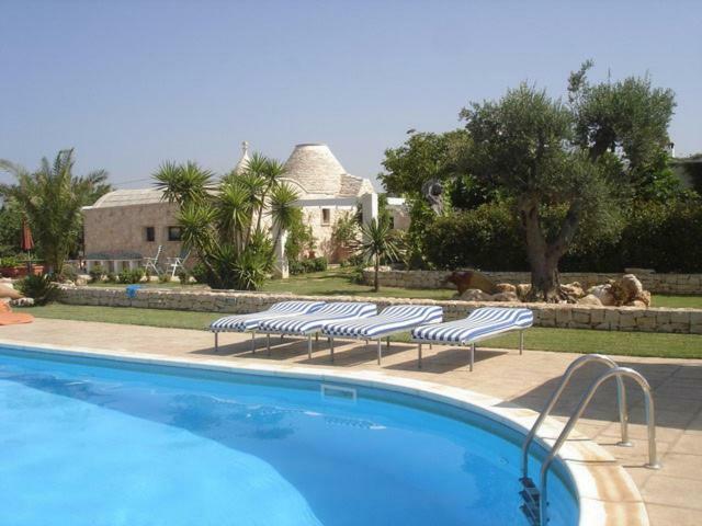 Trulli Fogliarella Guest House Ostuni Eksteriør bilde