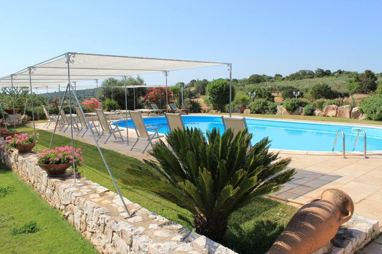 Trulli Fogliarella Guest House Ostuni Eksteriør bilde
